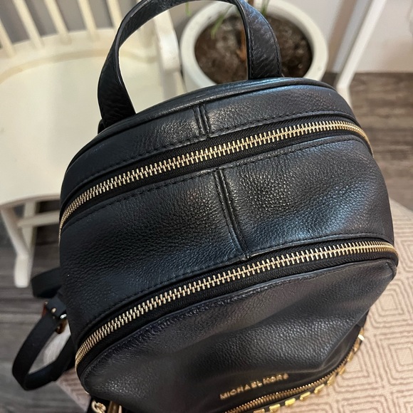 Michael Kors studded backpack - Picture 8 of 10